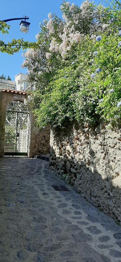 فيلا Symphony House رافيلّو المظهر الخارجي الصورة